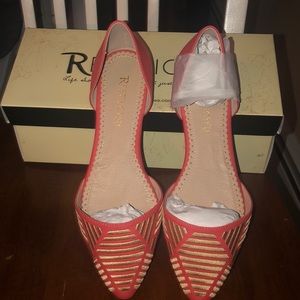 Coral and Gold Restricted Flats, NWT
